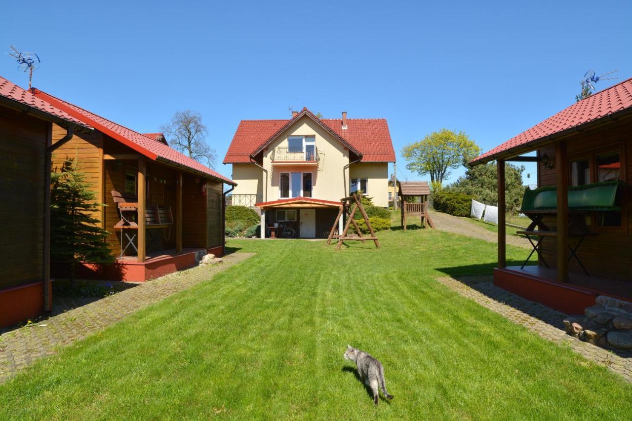 Jantar Pokoje I Domki U Reni Exterior photo